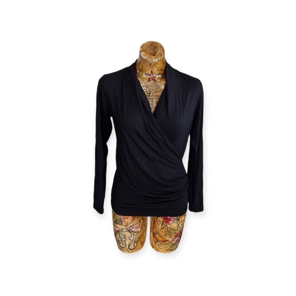 Pure Collection top black long sleeve Sz 6 small